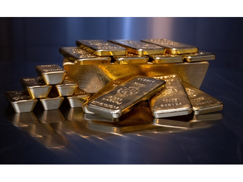 Auksas pasiekė naujas istorines aukštumas – 2464 doleriai už unciją